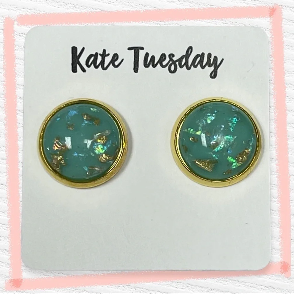 5/$20 Aqua with‎ gold flecks round stud earrings